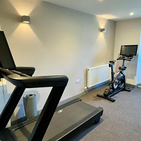 מלון דירות Grindal - Newly Opened Luxury סנט ביז